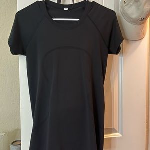 Lululemon swiftly tech